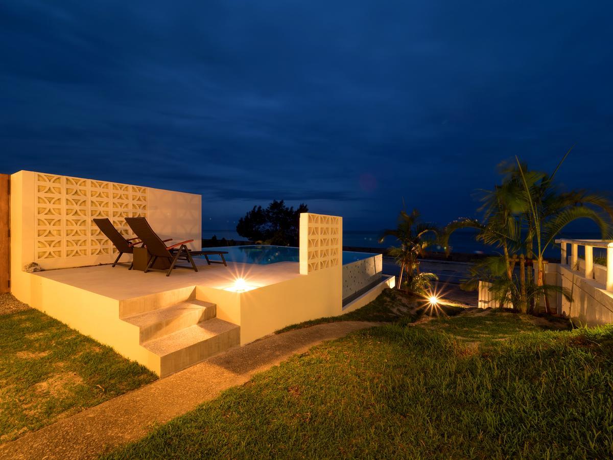 Keiki Beachhouse & Cafe Ξενοδοχείο Nakijin Εξωτερικό φωτογραφία